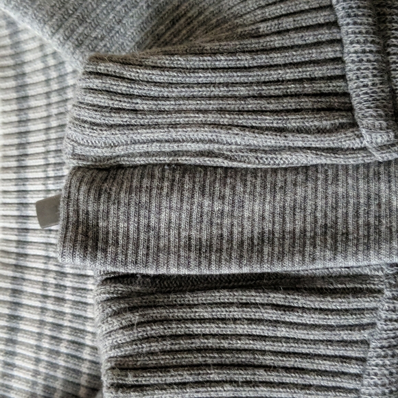 AXCESS 1/4 ZIP - Picture 7 of 8